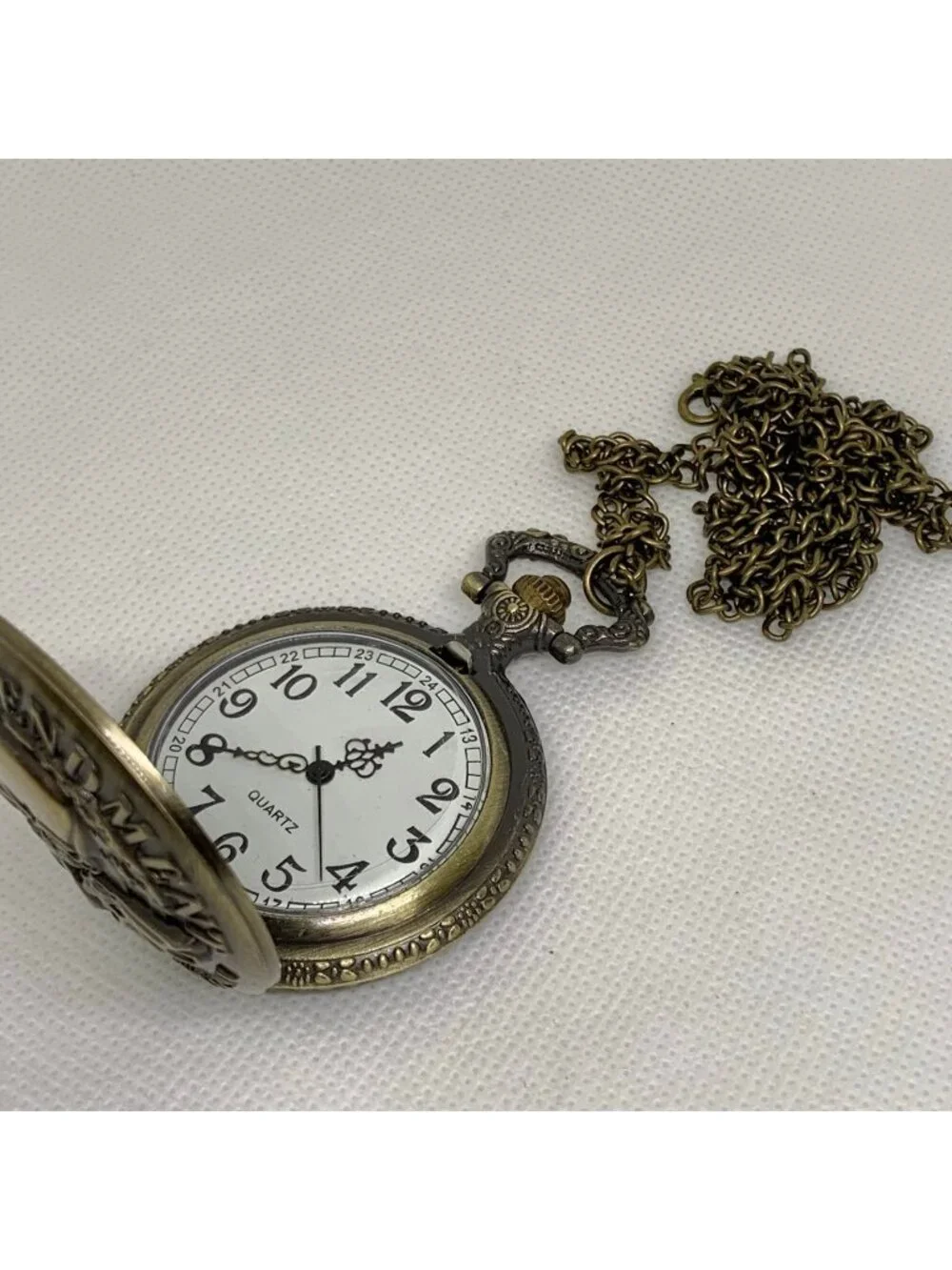 Quartz analog Pocket Watch bronze tone 45mm white dial  chain necklace running